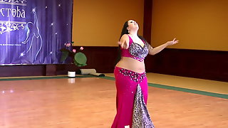 arab,bbw,big ass,bottle,dance