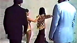 bottle,domination