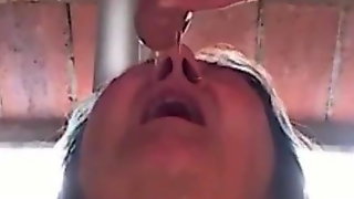 bottle,pissing