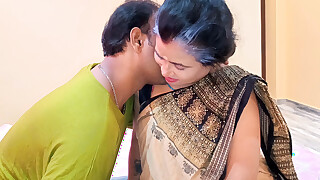 blowjob,homemade,housewife,indian,kissing