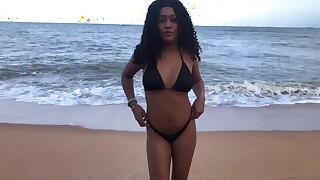 amateur,beach,brunette,latina,outdoor